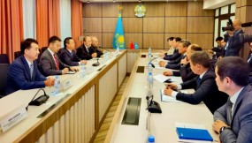  張鐵強帶隊赴哈薩克斯坦開展經(jīng)貿(mào)合作活動