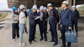  張鐵強(qiáng)在皋蘭公司、生資公司開(kāi)展節(jié)前安全檢查